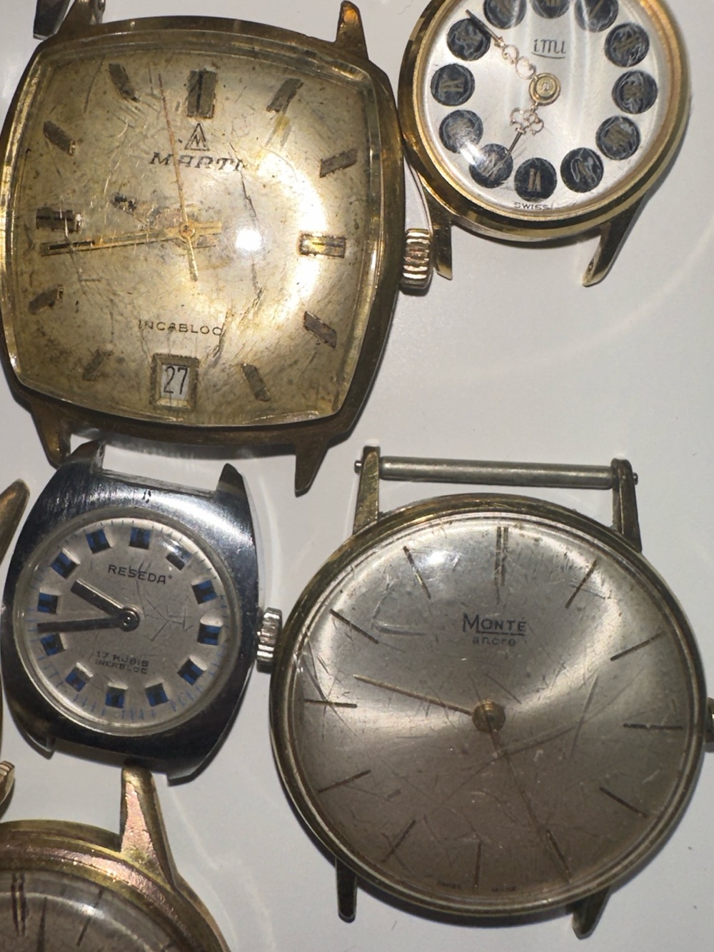 Vintage Mechanical Watch Lot Bulova, Hamilton, Restorer Repair Parts - Picture 12 of 13